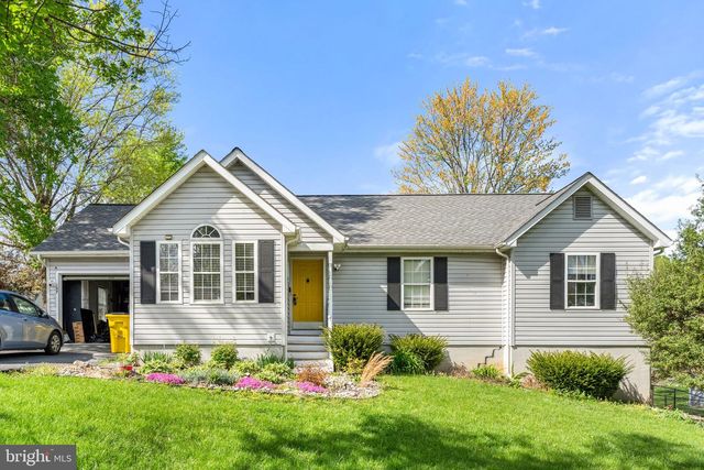 157 BERKELEY DR, Charles Town, WV 25414