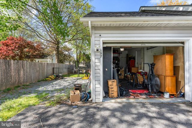 157 BERKELEY DR, Charles Town, WV 25414