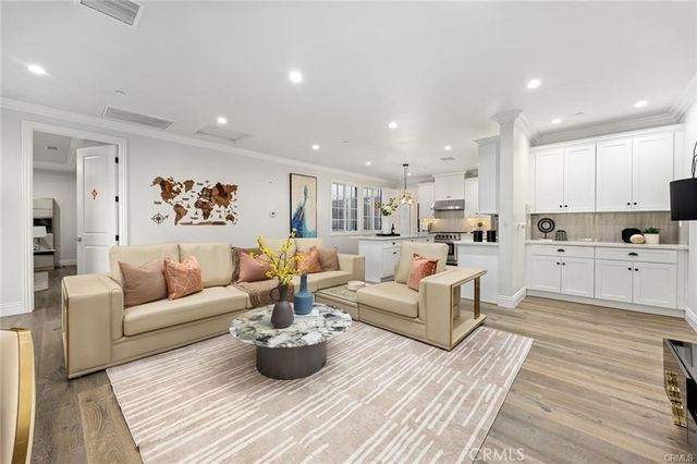 4922 Heleo Avenue, Temple City, CA 91780