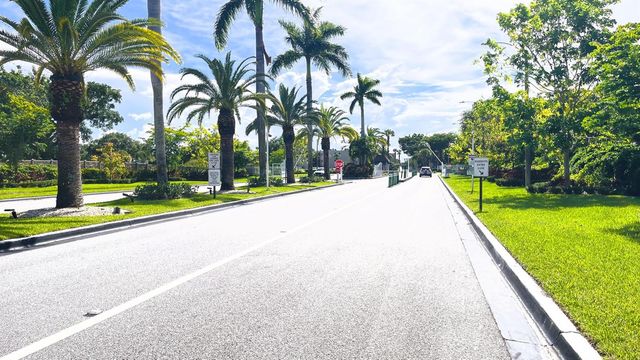 15640 Bottlebrush Circle, Delray Beach, FL 33484