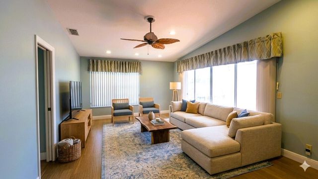 15640 Bottlebrush Circle, Delray Beach, FL 33484