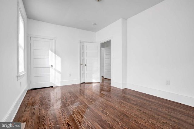38 BRENWAL AVE, Ewing, NJ 08618