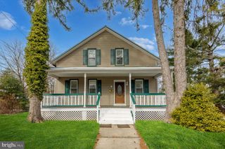 38 BRENWAL AVE, Ewing, NJ 08618