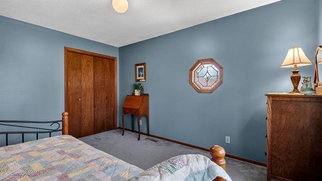 3065 Davis Drive, Eau Claire, WI 54701