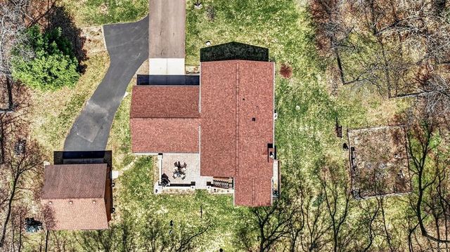 3065 Davis Drive, Eau Claire, WI 54701