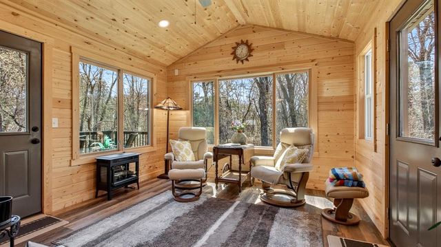 3065 Davis Drive, Eau Claire, WI 54701