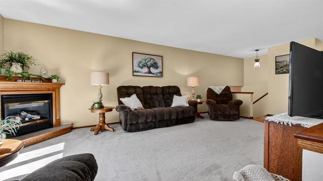 3065 Davis Drive, Eau Claire, WI 54701