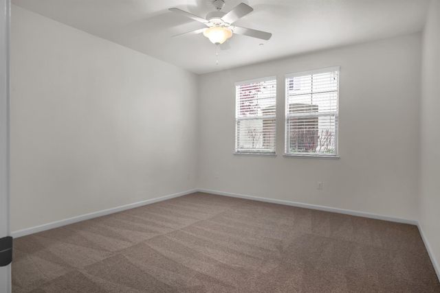 1697 Marseille Ln, Roseville, CA 95747