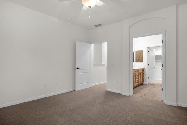 1697 Marseille Ln, Roseville, CA 95747