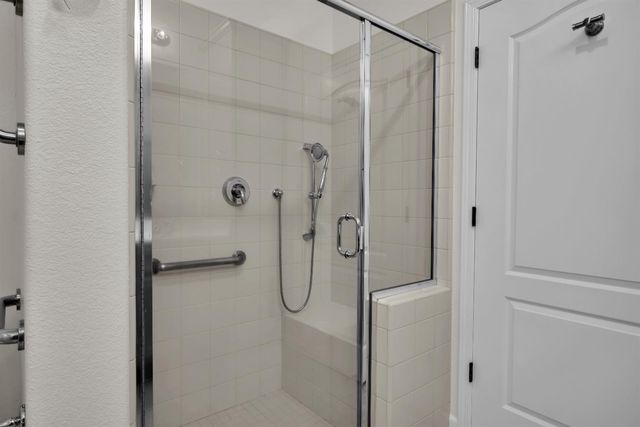 1697 Marseille Ln, Roseville, CA 95747