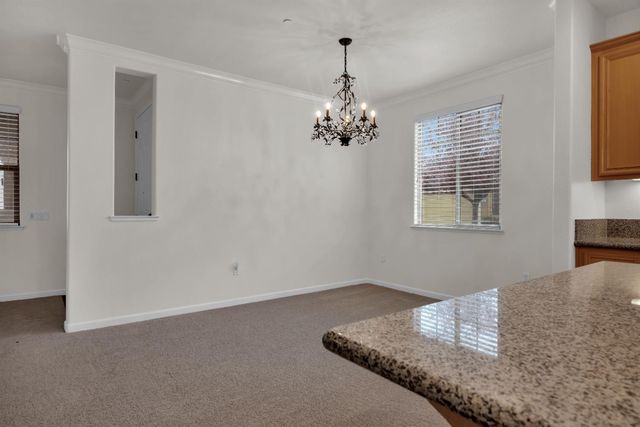 1697 Marseille Ln, Roseville, CA 95747