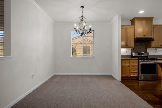 1697 Marseille Ln, Roseville, CA 95747