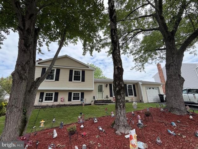 13626 OLD DAIRY RD, Herndon, VA 20171