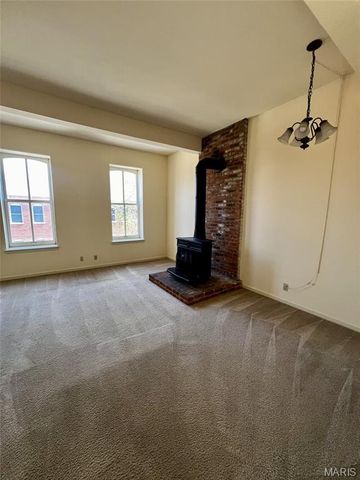 2343 Menard Street, St Louis, MO 63104