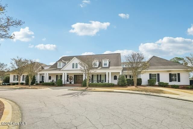 144 Holly Springs Court, Southern Pines, NC 28387