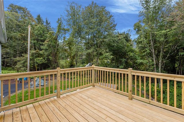 955 Chopmist Hill Road, Scituate, RI 02857