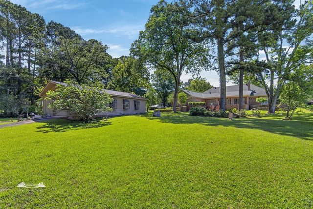 5540 Bent Tree Drive, Shreveport, LA 71115