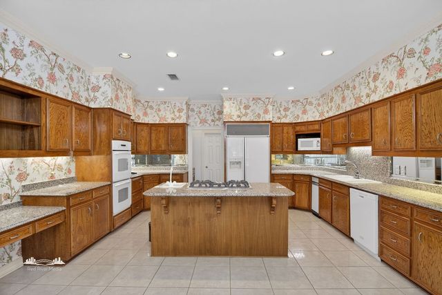 5540 Bent Tree Drive, Shreveport, LA 71115