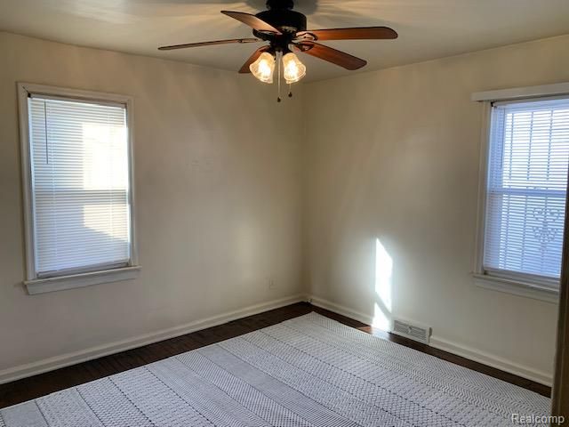 320 W Mcclellan Street, Flint, MI 48505