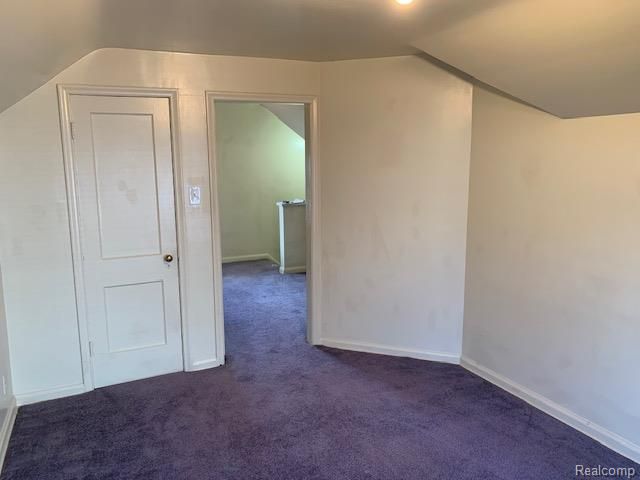 320 W Mcclellan Street, Flint, MI 48505