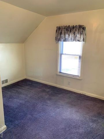 320 W Mcclellan Street, Flint, MI 48505