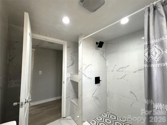 29 Fifth Street, Waynesville, NC 28786