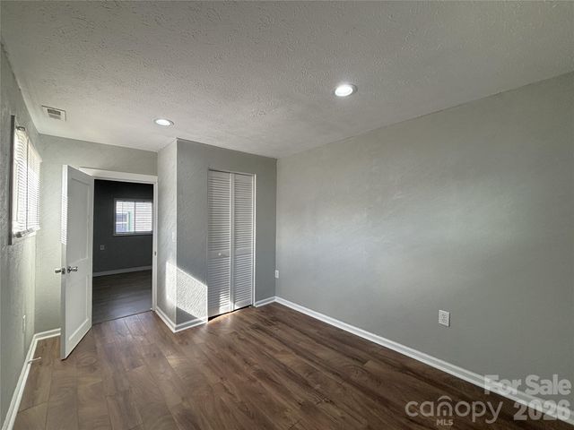 29 Fifth Street, Waynesville, NC 28786