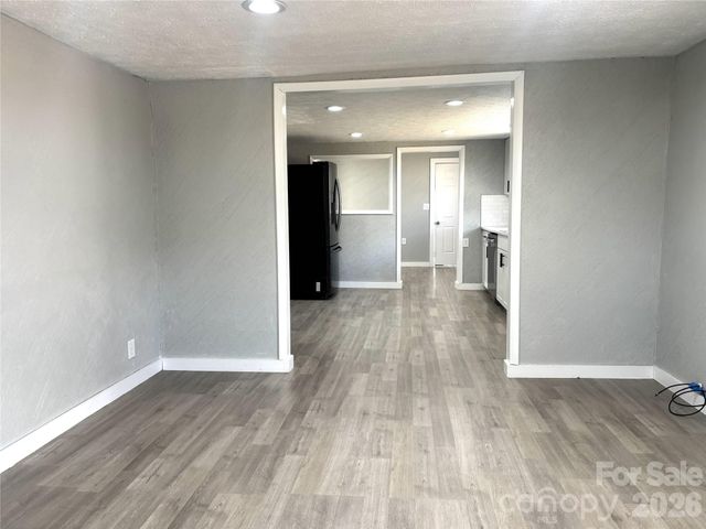 29 Fifth Street, Waynesville, NC 28786