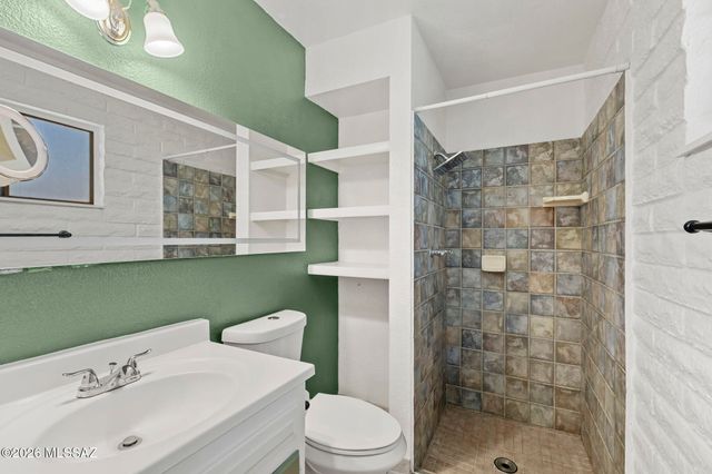 535 N Banff Avenue, Tucson, AZ 85748
