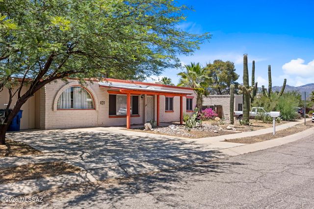 535 N Banff Avenue, Tucson, AZ 85748