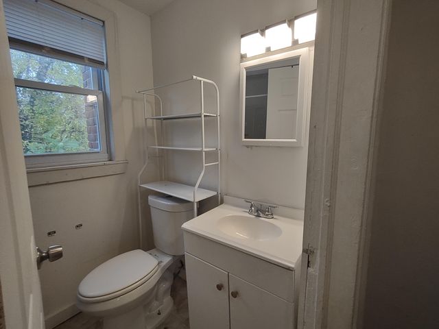 16126 Dexter Avenue, Detroit, MI 48221