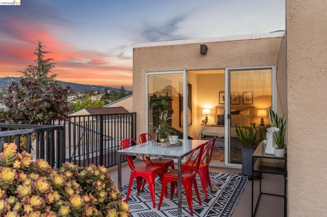 525 Mandana Blvd 402, Oakland, CA 94610