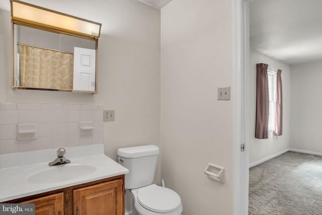 18 CARTER PL, Carlisle, PA 17013