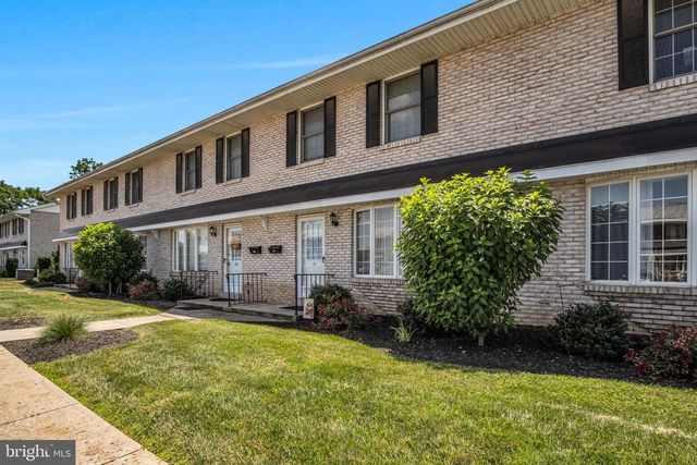 18 CARTER PL, Carlisle, PA 17013