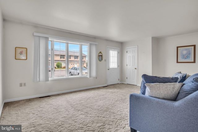 18 CARTER PL, Carlisle, PA 17013