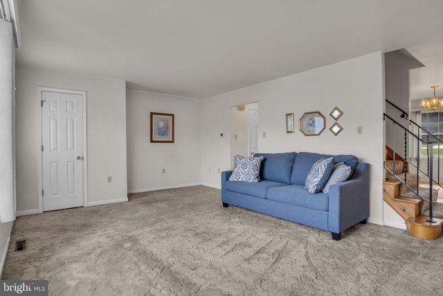 18 CARTER PL, Carlisle, PA 17013