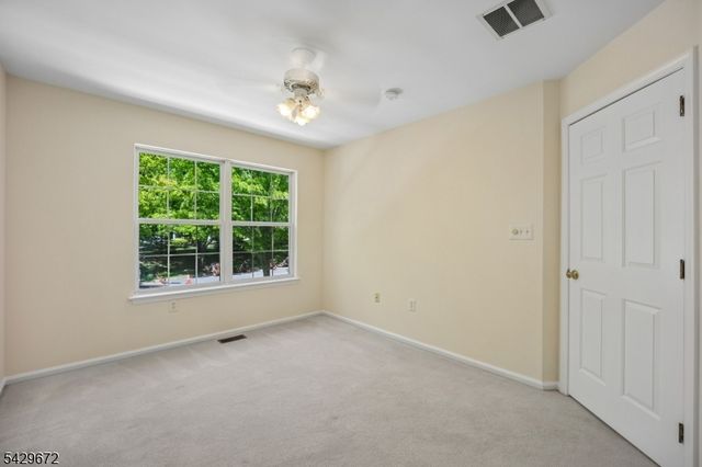 72 Dorchester Dr, Bernards Twp., NJ 07920