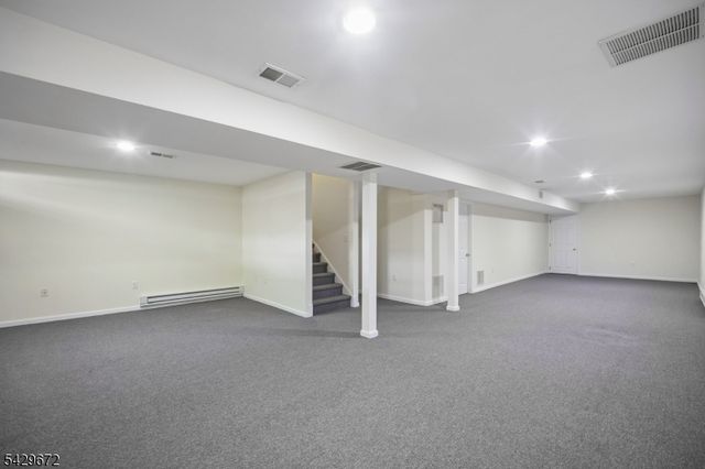 72 Dorchester Dr, Bernards Twp., NJ 07920