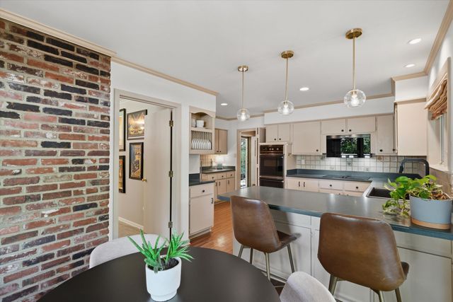 740 SWEETBRIER RD, Memphis, TN 38120