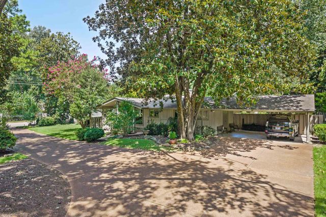 740 SWEETBRIER RD, Memphis, TN 38120