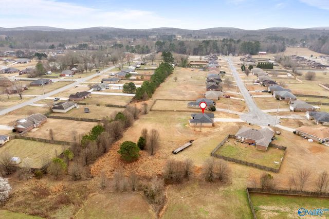 18418 Upland Trail, Athens, AL 35613