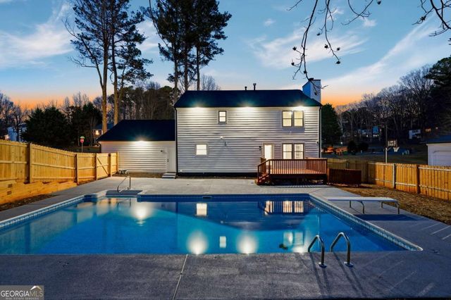 2348 Marneil Drive NE, Marietta, GA 30062