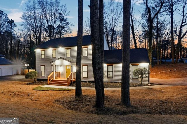 2348 Marneil Drive NE, Marietta, GA 30062