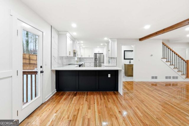 2348 Marneil Drive NE, Marietta, GA 30062