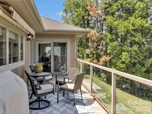 830 Trials Gap Drive 30, Waynesville, NC 28786