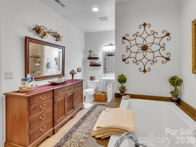 830 Trials Gap Drive 30, Waynesville, NC 28786