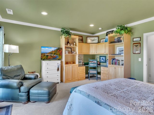 830 Trials Gap Drive 30, Waynesville, NC 28786