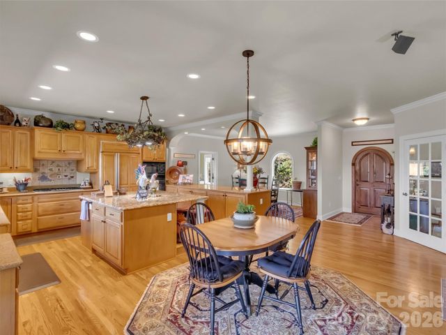 830 Trials Gap Drive 30, Waynesville, NC 28786