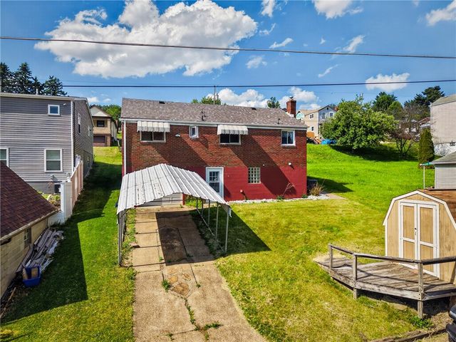 616 LAURA AVENUE, West Mifflin, PA 15122