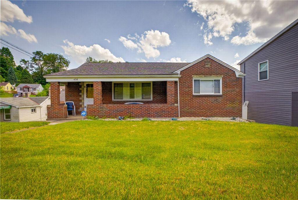 616 LAURA AVENUE, West Mifflin, PA 15122